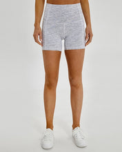 Load image into Gallery viewer, women&#39;s short